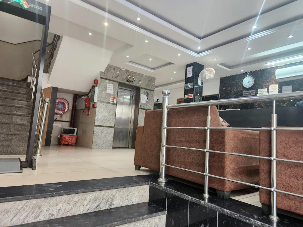 Hotel Ambe Inn By Ambience Delhi Igi Airport New Delhi Exterior photo